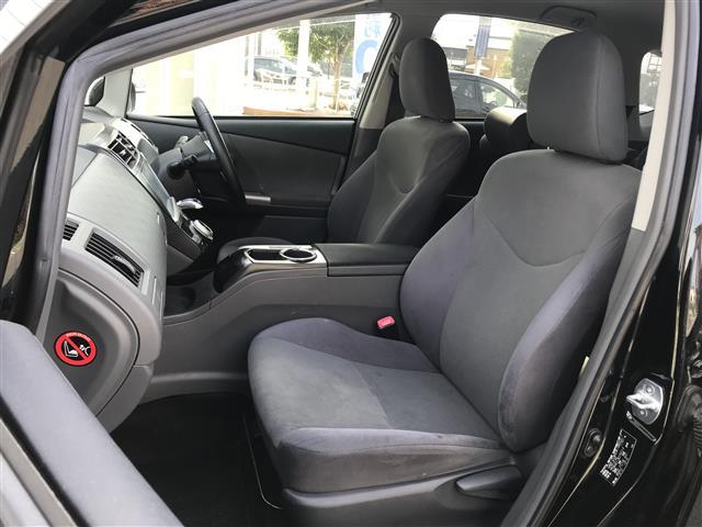 プリウスアルファ Ｓツーリングセレクション　禁煙車／カーナビ／スマートキー／プッシュスタート／バックカメラ／ＥＴＣ／フリップダウンモニター／ヘッドライトウォッシャー／ステアリングリモコン／オートライト／パワーウインドウ／電格ミラ（27枚目）