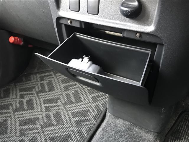 タント カスタムＸ　禁煙車／カーナビ／スマートキー／片側パワースライドドア／電格ミラー／パワーウインドウ（17枚目）