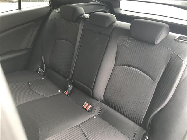 プリウス Ｓ　禁煙車／カーナビ／スマートキー／プッシュスタート／バックカメラ／ＥＴＣ／ステアリングリモコン／オートライト／電格ミラー／パワーウインドウ／防眩ミラー（26枚目）