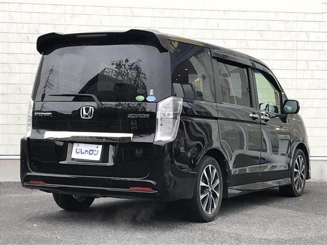 ステップワゴンスパーダ Ｚ　クールスピリット　ワンオーナー／禁煙車／カーナビ／スマートキー／プッシュスタート／バックカメラ／両側パワースライドドア／クルーズコントロール／アイドリングストップ／パドルシフト／オートライト／ステアリングリモコン（6枚目）