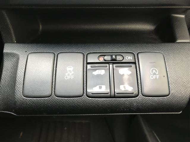 ステップワゴンスパーダ Ｚ　クールスピリット　ワンオーナー／禁煙車／カーナビ／スマートキー／プッシュスタート／バックカメラ／両側パワースライドドア／クルーズコントロール／アイドリングストップ／パドルシフト／オートライト／ステアリングリモコン（20枚目）