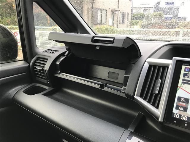 ステップワゴンスパーダ Ｚ　クールスピリット　ワンオーナー／禁煙車／カーナビ／スマートキー／プッシュスタート／バックカメラ／両側パワースライドドア／クルーズコントロール／アイドリングストップ／パドルシフト／オートライト／ステアリングリモコン（23枚目）