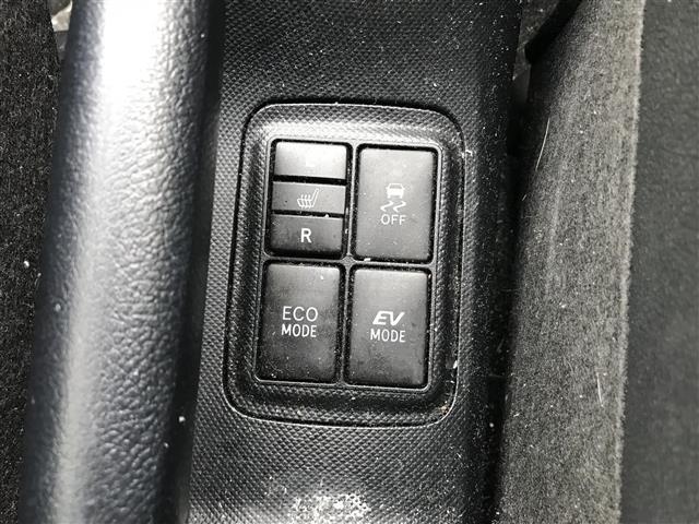 アクア G G’s 禁煙車/カーナビ/スマートキー/プッシュスタート/バックカメラ/ETC/ドライブレコーダー/クルーズコントロール/シートヒーター/ステアリングリモコン/オートライト/電格ミラー/防眩ミラー(18枚目)