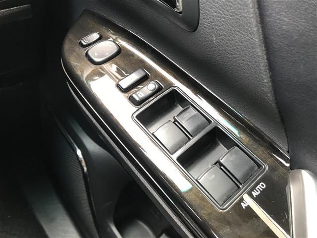 ヴェルファイア 2.4Z ゴールデンアイズ 禁煙車/カーナビ/スマートキー/プッシュスタート/バックカメラ/両側パワースライドドア/クルーズコントロールETC/コーナーセンサー/パワーバックドア/システムコンソール/クルーズコントロール(29枚目)