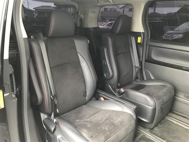 ヴェルファイア 2.4Z ゴールデンアイズ 禁煙車/カーナビ/スマートキー/プッシュスタート/バックカメラ/両側パワースライドドア/クルーズコントロールETC/コーナーセンサー/パワーバックドア/システムコンソール/クルーズコントロール(32枚目)