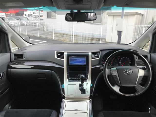 ヴェルファイア 2.4Z ゴールデンアイズ 禁煙車/カーナビ/スマートキー/プッシュスタート/バックカメラ/両側パワースライドドア/クルーズコントロールETC/コーナーセンサー/パワーバックドア/システムコンソール/クルーズコントロール(41枚目)