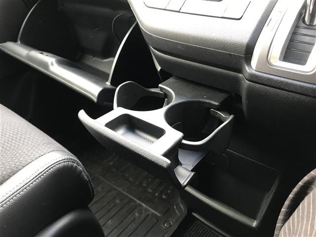 ステップワゴンスパーダ Z クールスピリット ワンオーナー/禁煙車/カーナビ/スマートキー/バックカメラ/ETC/両側パワースライドドア/クルーズコントロール/アイドリングストップ/パドルシフト/ステアリングリモコン/オートライト/電格ミラー(19枚目)