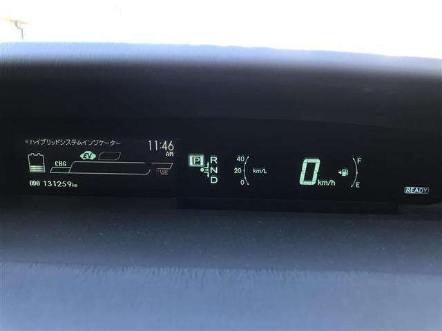 プリウス Sツーリングセレクション・G’s 禁煙車/カーナビ/スマートキー/プッシュスタート/バックカメラ/ETC/ステアリングリモコン/オートライト/電格ミラー//パワーウインドウ/防眩ミラー(10枚目)