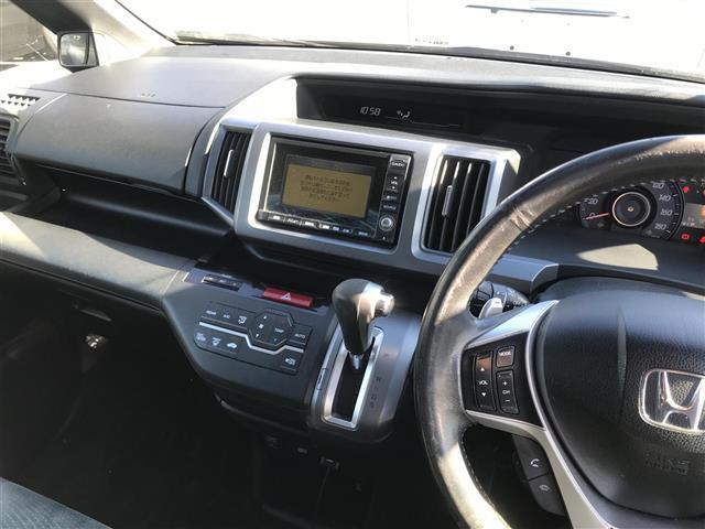 ステップワゴンスパーダ Z クールスピリット インターナビ セレクション 禁煙車/カーナビ/スマートキー/バックカメラ/ETC/クルーズコントロール/両側パワースライドドア/アイドリングストップ/パドルシフト/ステアリングリモコン/オートライト/電格ミラー/防眩ミラー(19枚目)