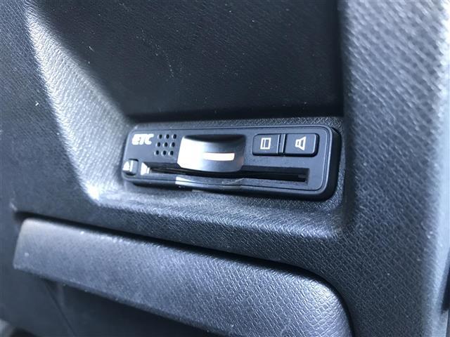 ステップワゴンスパーダ Z クールスピリット インターナビ セレクション 禁煙車/カーナビ/スマートキー/バックカメラ/ETC/クルーズコントロール/両側パワースライドドア/アイドリングストップ/パドルシフト/ステアリングリモコン/オートライト/電格ミラー/防眩ミラー(21枚目)