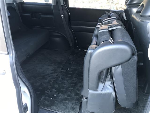 ステップワゴンスパーダ Z クールスピリット インターナビ セレクション 禁煙車/カーナビ/スマートキー/バックカメラ/ETC/クルーズコントロール/両側パワースライドドア/アイドリングストップ/パドルシフト/ステアリングリモコン/オートライト/電格ミラー/防眩ミラー(28枚目)