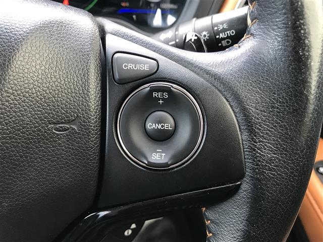 ヴェゼル ハイブリッドZ 禁煙車/カーナビ/スマートキー/バックカメラ/ETC/クルーズコントロール/衝突軽減システム/シートヒーター/ルーフレール/チップアップシート/ステアリングリモコン/パドルシフト/オートライト(12枚目)