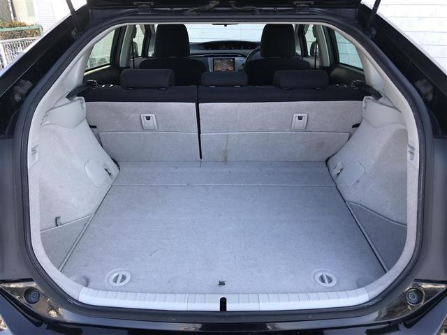 プリウス Sツーリングセレクション 禁煙車/カーナビ/スマートキー/プッシュスタート/バックカメラ/ETC/ヘッドライトウォッシャー/ステアリングリモコン/オートライト/防眩ミラー/パワーウインドウ/電格ミラー(27枚目)