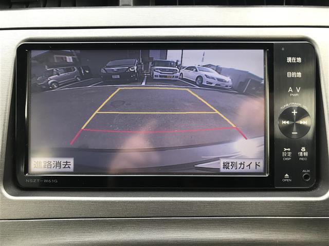 プリウス S 禁煙車/カーナビ/スマートキー/プッシュスタート/バックカメラ/ETC/オートライト/電格ミラー/防眩ミラー/パワーウインドウ/ステアリングリモコン(13枚目)