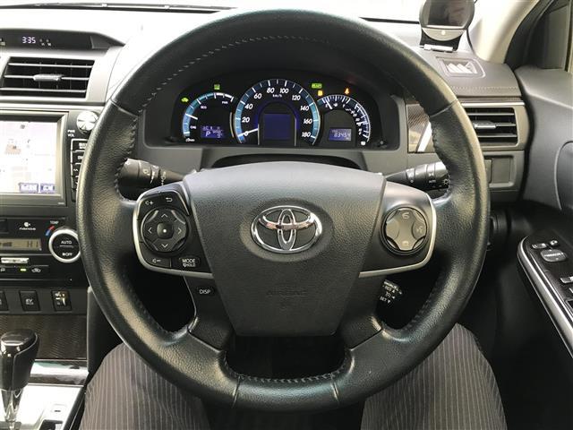 カムリ ハイブリッド 禁煙車/カーナビ/スマートキー/プッシュスタート/バックカメラ/ETC/クルーズコントロール/パワーシート/シートヒーター/ドライブレコーダー/ステアリングリモコン/オートライト/電格ミラー(11枚目)