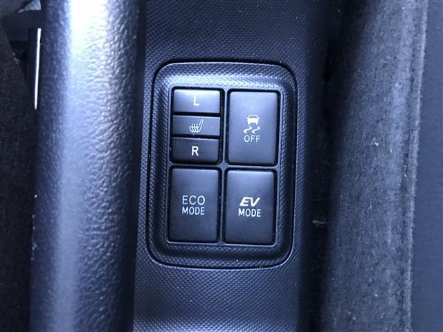 アクア G G’s ワンオーナー/禁煙車/カーナビ/スマートキー/プッシュスタート/バックカメラ/ETC/クルーズコントロール/シートヒーター/ステアリングリモコン/オートライト/電格ミラー/パワーウインドウ(22枚目)