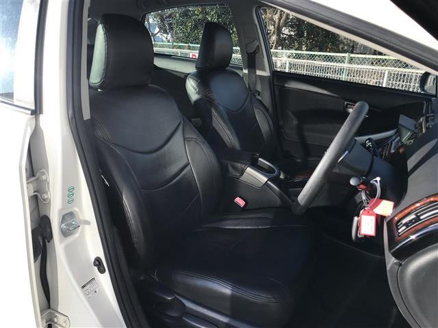 プリウス Ｓ　ワンオーナー／禁煙車／カーナビ／スマートキー／プッシュスタート／バックカメラ／ＥＴＣ／ドライブレコーダー／コーナーセンサー／シートカバー／トノカバー／オートライト／電格ミラー／パワーウインドウ（25枚目）