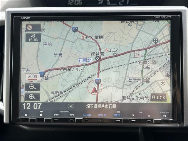 ステップワゴンスパーダ Ｚ　クールスピリット　純正９型ナビ（ＣＤ／ＤＶＤ／ＤＴＶ）両側パワースライドドア　バックカメラ　ＥＴＣ　アイドリングストップ　ハーフレザーシート　スマートキー　純正フロアマット（4枚目）