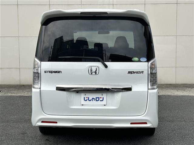 ステップワゴンスパーダ Ｚ　クールスピリット　純正９型ナビ（ＣＤ／ＤＶＤ／ＤＴＶ）両側パワースライドドア　バックカメラ　ＥＴＣ　アイドリングストップ　ハーフレザーシート　スマートキー　純正フロアマット（33枚目）