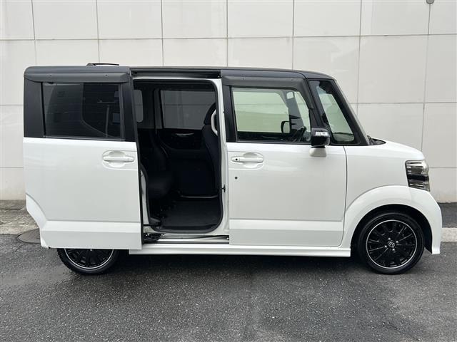 N-BOXカスタム 2トーンカラースタイル G・ターボAパッケージ ☆社外ナビ AVIC-ZH77(フルセグTV/Bluetooth/CD/DVD/AM/FM/)☆クルーズコントロール☆ETC ☆パドルシフト ☆バックカメラ☆両側パワースライドドア(33枚目)