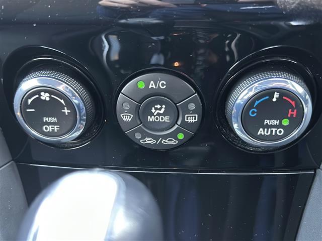 RX-8 タイプG アルパイン製純正HDDナビ(CD/DVD/DTV) バックカメラ ETC 前方ドライブレコーダー ステアリングスイッチ パドルシフト 純正フロアマット 社外18インチAW(10枚目)