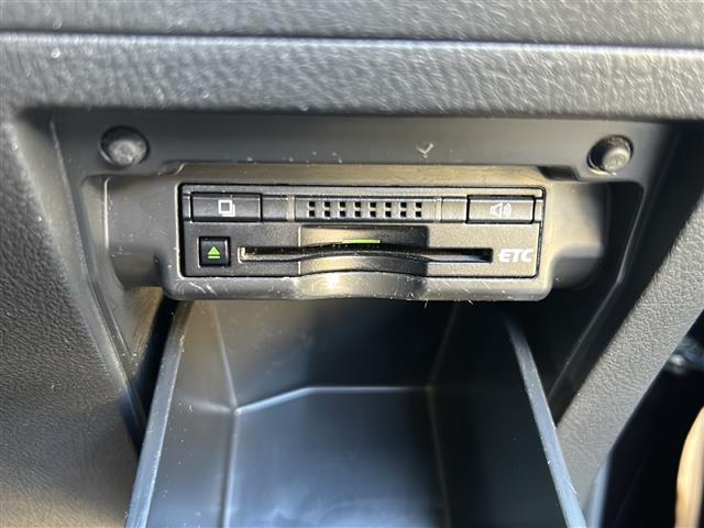 ヴェルファイア 2.4Z ☆HDDナビ(フルセグTV/CD/Bluetooth/AM/FM)☆両側パワースライドドア☆☆ETC☆バックカメラ☆全周囲カメラ☆オートHIDヘッドライト☆オットマン(14枚目)