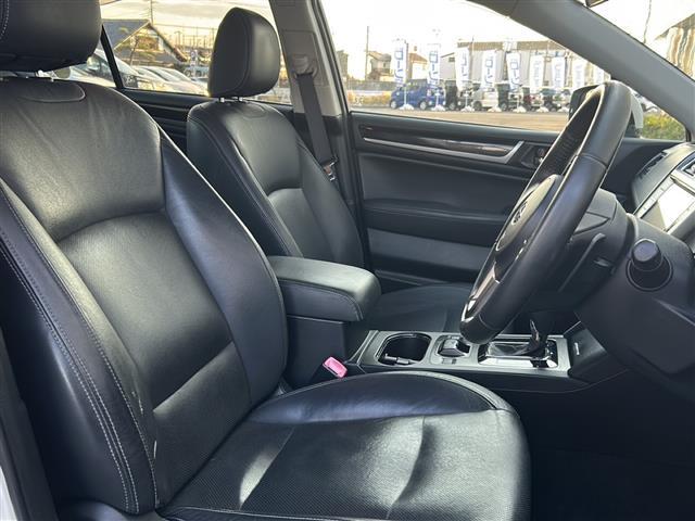 レガシィＢ４ リミテッド　純正ＳＤナビ（ＣＤ／ＤＶＤ／ＤＴＶ／Ｂｌｕｅｔｏｏｔｈ／ＵＳＢ）　純正Ｓｔｉエアロ　ＥｙｅＳｉｇｈｔＶｅｒ．３　全席シートヒーター　前方ドライブレコーダー　前席パワーシート　ＥＴＣ　社外ＲＭＰＡＷ（20枚目）