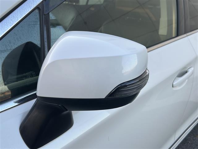 レガシィＢ４ リミテッド　純正ＳＤナビ（ＣＤ／ＤＶＤ／ＤＴＶ／Ｂｌｕｅｔｏｏｔｈ／ＵＳＢ）　純正Ｓｔｉエアロ　ＥｙｅＳｉｇｈｔＶｅｒ．３　全席シートヒーター　前方ドライブレコーダー　前席パワーシート　ＥＴＣ　社外ＲＭＰＡＷ（40枚目）