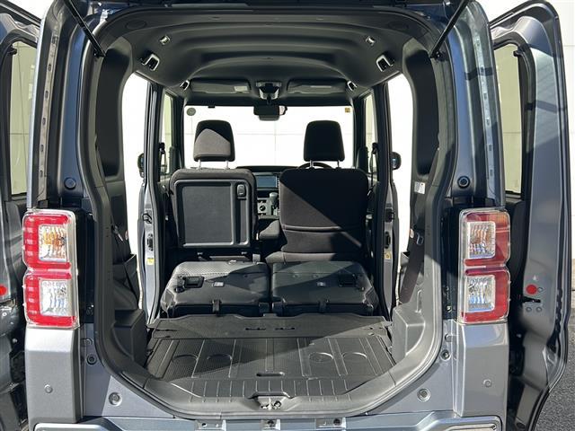 ピクシスメガ Ｄ　ＳＡＩＩＩ　☆純正ナビ　ＮＳＬＮ－Ｗ６８☆スマートアシストＩＩＩ☆ＥＴＣ☆バックカメラ☆両側イージークローザードア☆純正フロアマット☆リモコンキー☆アイドリングストップ☆車両・ナビ取扱説明書（23枚目）