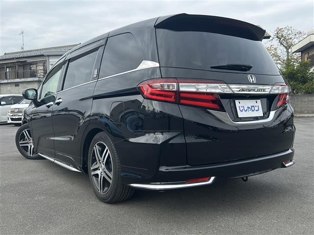 オデッセイ アブソルート・２０ｔｈアニバーサリーパッケージ　社外ＳＤナビ（ＴＶ／ＤＶＤ／ＣＤ／ＢＴ／ＡＭ／ＦＭ）／ＥＴＣ／ホンダセンシング／バックカメラ／ＥＴＣ／両側パワースライド／ＬＥＤヘッドライト／フリップダウンモニター／ハーフレザーシート（3枚目）