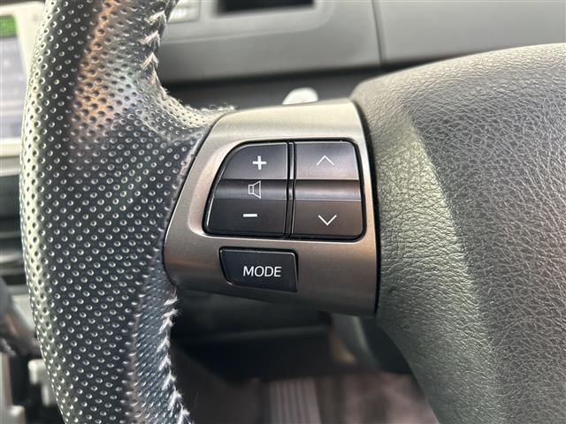 ヴォクシー ＺＳ　煌ＩＩ　純正メモリーナビ（ＣＤ／ＤＶＤ／ワンセグ／Ｂｌｕｅｔｏｏｔｈ）両側パワースライドドア　ＥＴＣ　パドルシフト　ステアリングスイッチ　純正フロアマット（11枚目）