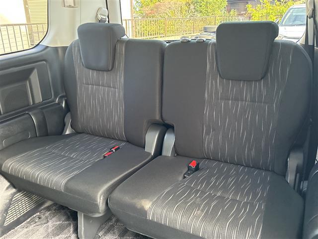 ヴォクシー ＺＳ　煌ＩＩ　純正メモリーナビ（ＣＤ／ＤＶＤ／ワンセグ／Ｂｌｕｅｔｏｏｔｈ）両側パワースライドドア　ＥＴＣ　パドルシフト　ステアリングスイッチ　純正フロアマット（24枚目）