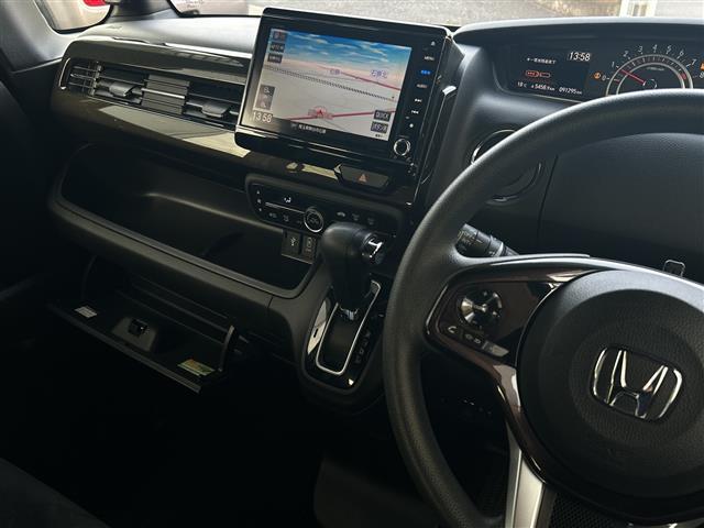 Ｎ－ＢＯＸカスタム Ｇ・ＥＸホンダセンシング　☆純正ナビ［ＶＸＵ－１８５ＮＢｉ］（フルセグＴＶ／Ｂｌｕｅｔｏｏｔｈ／ＣＤ／ＤＶＤ／ＡＭ／ＦＭ）☆バックカメラ☆ビルトインＥＴＣ☆片側パワースライドドア☆Ｈｏｎｄａ　ＳＥＮＳＩＮＧ（11枚目）