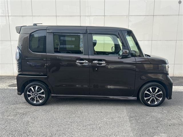 Ｎ－ＢＯＸカスタム Ｇ・ＥＸホンダセンシング　☆純正ナビ［ＶＸＵ－１８５ＮＢｉ］（フルセグＴＶ／Ｂｌｕｅｔｏｏｔｈ／ＣＤ／ＤＶＤ／ＡＭ／ＦＭ）☆バックカメラ☆ビルトインＥＴＣ☆片側パワースライドドア☆Ｈｏｎｄａ　ＳＥＮＳＩＮＧ（32枚目）