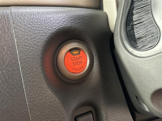 キューブ １５Ｘ　Ｖセレクション　純正ＳＤナビ（ＣＤ／ＤＴＶ／ＵＳＢ）バックカメラ　アイドリングストップ　ＥＴＣ　スマートキー　ライトレベライザー（15枚目）