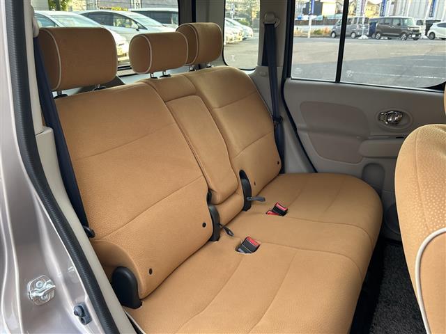 キューブ １５Ｘ　Ｖセレクション　純正ＳＤナビ（ＣＤ／ＤＴＶ／ＵＳＢ）バックカメラ　アイドリングストップ　ＥＴＣ　スマートキー　ライトレベライザー（20枚目）