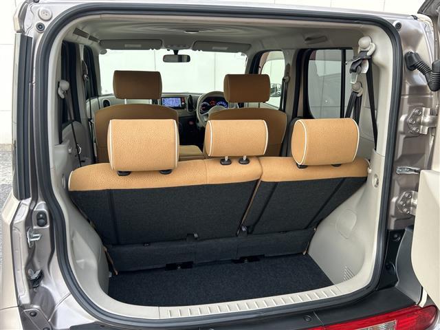 キューブ １５Ｘ　Ｖセレクション　純正ＳＤナビ（ＣＤ／ＤＴＶ／ＵＳＢ）バックカメラ　アイドリングストップ　ＥＴＣ　スマートキー　ライトレベライザー（23枚目）