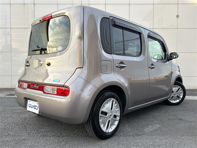 キューブ １５Ｘ　Ｖセレクション　純正ＳＤナビ（ＣＤ／ＤＴＶ／ＵＳＢ）バックカメラ　アイドリングストップ　ＥＴＣ　スマートキー　ライトレベライザー（27枚目）