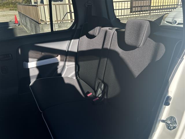 ハスラー Ｇターボ　レーダーブレーキサポート／Ｄ席シーヒーター　／アイドリングストップ　／ヘッドライトレベライザー　／電格ミラー　／社外ミュージックプレイヤー／ＣＤチェンジャー／ハロゲンライト／横滑り防止装置／ＡＢＳ（11枚目）