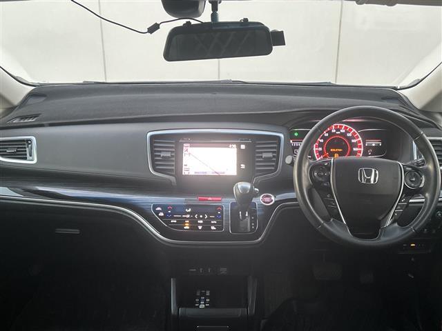 オデッセイ アブソルート・EX 純正ナビ(CD/DVD/DTV/Bluetooth/USB)フリップダウンモニター バックカメラ 前方ドライブレコーダー 両側パワースライドドア ETC D席パワーシート オットマン(42枚目)