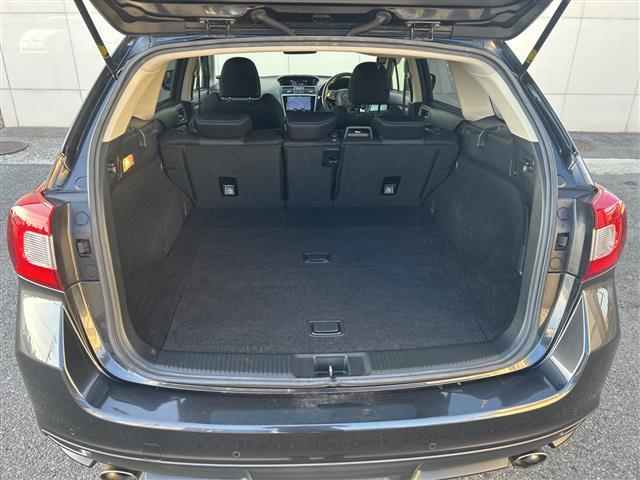 レヴォーグ 1.6GT-Sアイサイト 社外メモリーナビ(CD/DVD/DTV/Bluetooth/USB)/バックカメラ/前席シートヒーター/パワーシート/ETC/パドルシフト/EyeSight.Ver3/オートライト/プッシュスタート(12枚目)