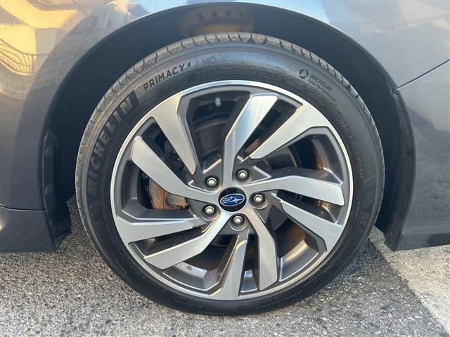 レヴォーグ 1.6GT-Sアイサイト 社外メモリーナビ(CD/DVD/DTV/Bluetooth/USB)/バックカメラ/前席シートヒーター/パワーシート/ETC/パドルシフト/EyeSight.Ver3/オートライト/プッシュスタート(14枚目)