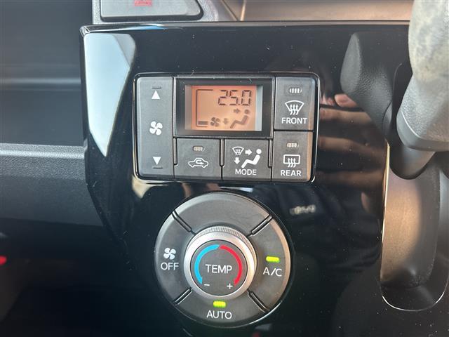 ピクシスメガ L SAII 純正ナビ(CD/DVD/DTV/Bluetooth)バックカメラ 両側パワースライドドア スマートアシスト2 純正フロアマット スマートキー(7枚目)