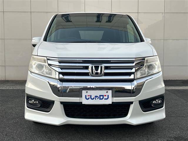 ステップワゴンスパーダ Ｚ　純正９インチナビ（フルセグＴＶ／ＣＤ／ＤＶＤ／Ｂｌｕｅｔｏｏｔｈ／ＡＭ／ＦＭ）／純正フリップダウンモニター／バックカメラ／両側パワースライドドア／ＥＴＣ／クルーズコントロール／パドルシフト／スペアキー（20枚目）