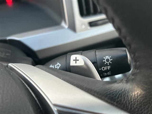 ステップワゴンスパーダ Ｚ　純正９インチナビ（フルセグＴＶ／ＣＤ／ＤＶＤ／Ｂｌｕｅｔｏｏｔｈ／ＡＭ／ＦＭ）／純正フリップダウンモニター／バックカメラ／両側パワースライドドア／ＥＴＣ／クルーズコントロール／パドルシフト／スペアキー（29枚目）