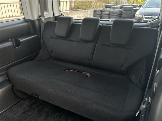 ステップワゴンスパーダ Ｚ　純正９インチナビ（フルセグＴＶ／ＣＤ／ＤＶＤ／Ｂｌｕｅｔｏｏｔｈ／ＡＭ／ＦＭ）／純正フリップダウンモニター／バックカメラ／両側パワースライドドア／ＥＴＣ／クルーズコントロール／パドルシフト／スペアキー（31枚目）