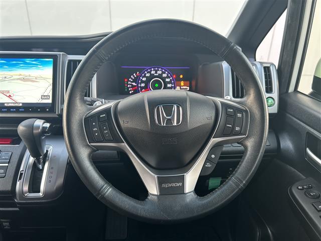 ステップワゴンスパーダ Ｚ　純正９インチナビ（フルセグＴＶ／ＣＤ／ＤＶＤ／Ｂｌｕｅｔｏｏｔｈ／ＡＭ／ＦＭ）／純正フリップダウンモニター／バックカメラ／両側パワースライドドア／ＥＴＣ／クルーズコントロール／パドルシフト／スペアキー（42枚目）