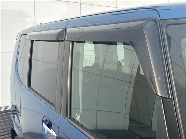 N-BOXカスタム G・ターボパッケージ 社外ナビ/ETC/バックカメラ/クルーズコントロール/両側パワースライドドア/パドルシフト/ステアリングスイッチ/純正アルミホイール/オートライト/フロアマット/ドアバイザー/スマートキー(39枚目)