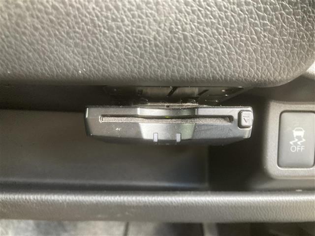 デイズ ハイウェイスター　Ｇターボ　◇純正ＳＤナビ◇フルセグＴＶ◇全周囲カメラ◇アイドリングストップ◇プッシュスタート◇ＥＴＣ◇スマートキー／スペアキー１本◇フロントドライブレコーダー◇純正フロアマット◇純正１５インチＡＷ◇ベンチシート（5枚目）