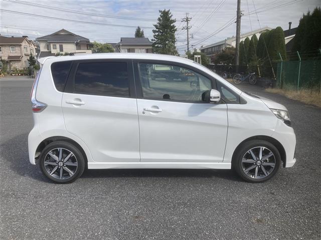 デイズ ハイウェイスター　Ｇターボ　◇純正ＳＤナビ◇フルセグＴＶ◇全周囲カメラ◇アイドリングストップ◇プッシュスタート◇ＥＴＣ◇スマートキー／スペアキー１本◇フロントドライブレコーダー◇純正フロアマット◇純正１５インチＡＷ◇ベンチシート（34枚目）